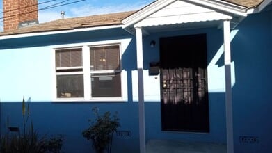Building Photo - 4768 W 130th St