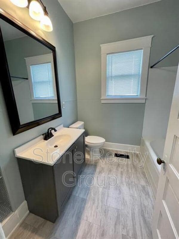 Building Photo - 2509 N 12th St