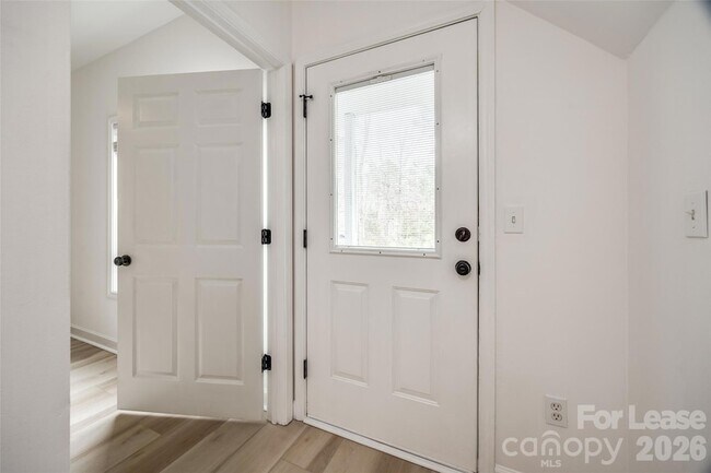 Building Photo - 5988 Quarter Mile Rd