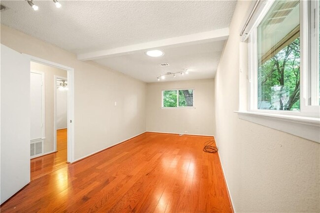 Building Photo - 11515 Powder Mill Trail