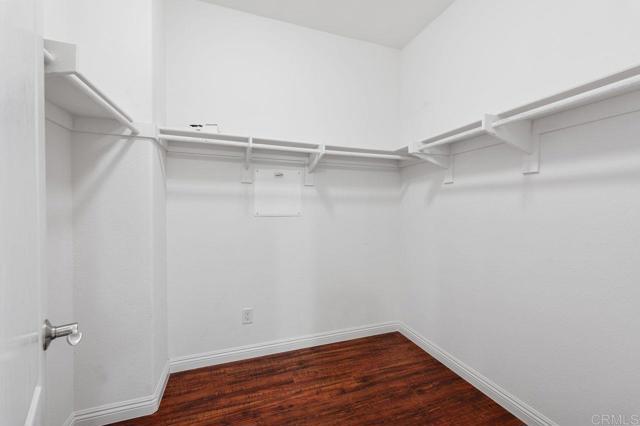 Building Photo - 6170 Mystra