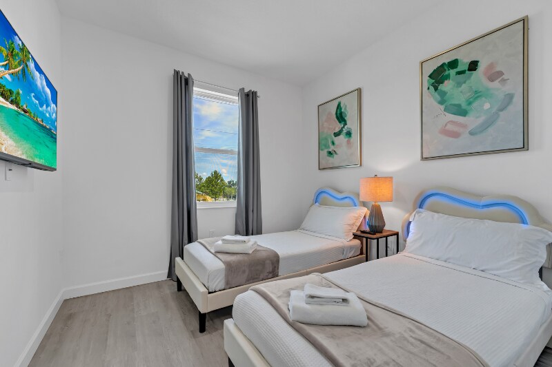 Building Photo - 616 Trikomo Dr