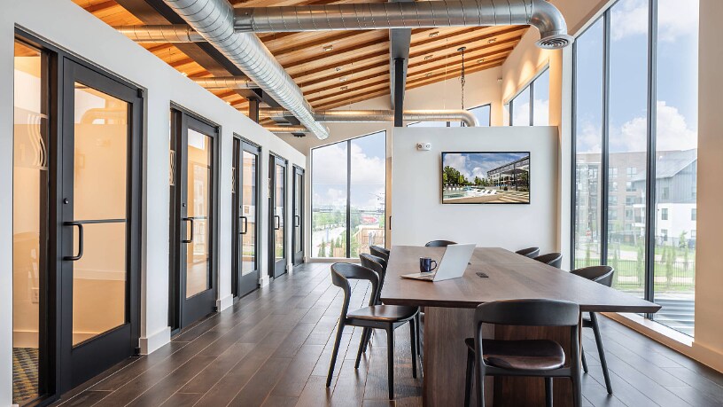 Building Photo - 91 Jensen Dr