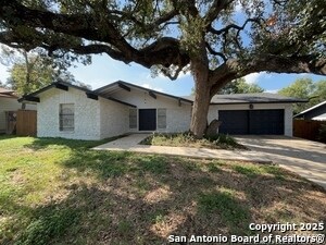 Building Photo - 5534 Merkens Dr