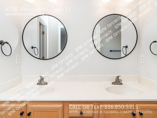 Building Photo - 4036 Whispering Oaks Ct