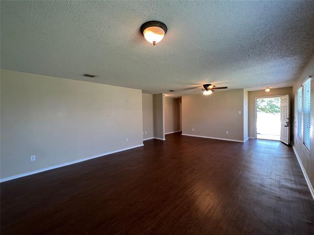 Building Photo - 4888 Parkview Hills Ln
