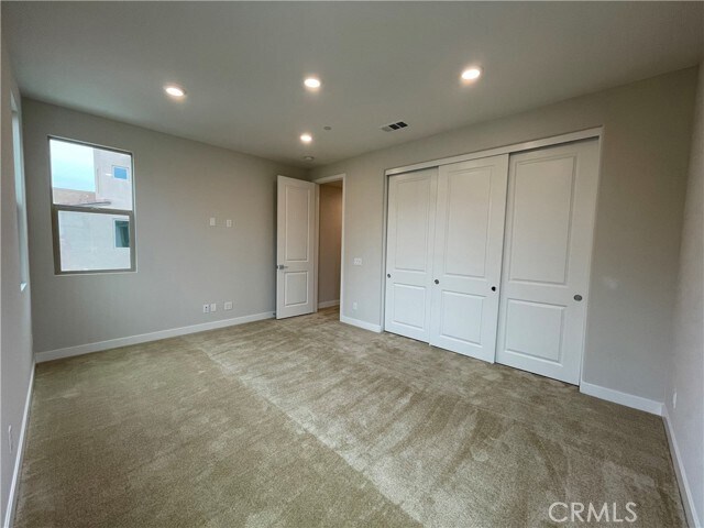 Building Photo - 145 Denali