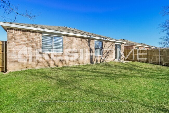 Building Photo - 3128 Ronay Dr