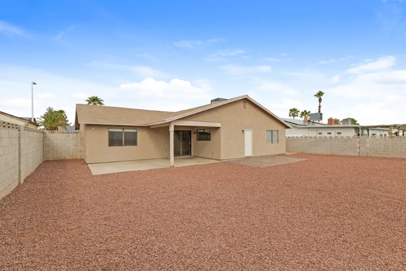 Building Photo - 7150 Powderhorn Cir