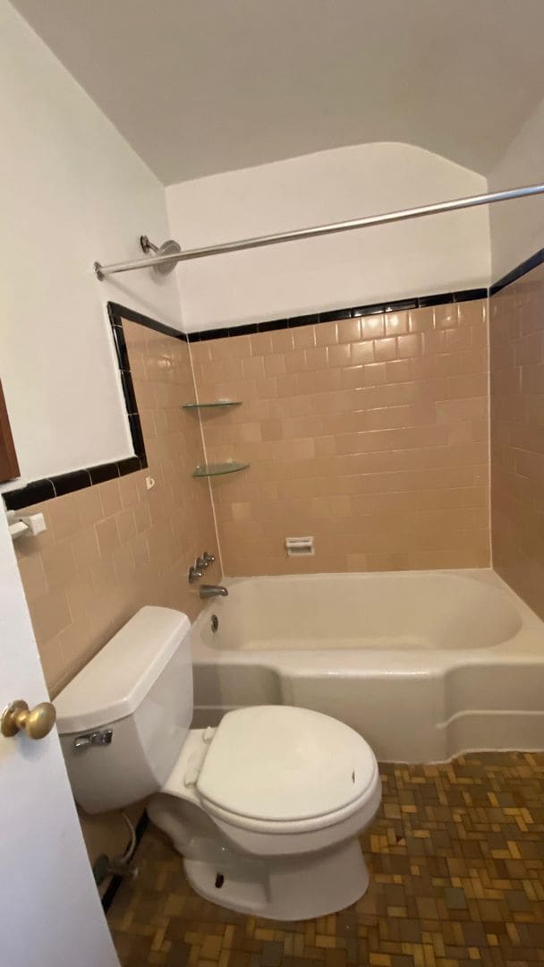 Building Photo - 3 Bedroom in Woodmoor available ASAP!!