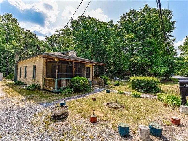 Building Photo - Mays Landing Homes