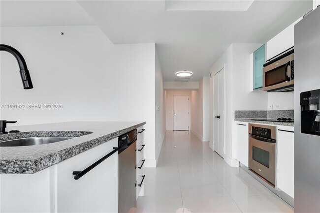 Building Photo - 888 Biscayne Blvd