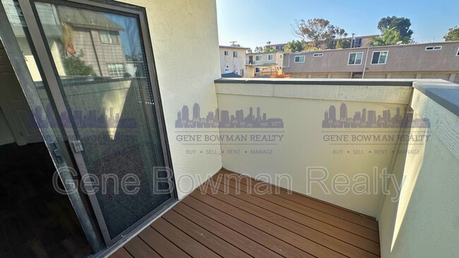 Building Photo - 1485 Hemlock Ave