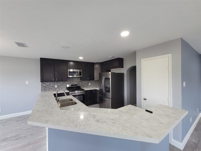 Building Photo - 14130 Beech Glen Dr