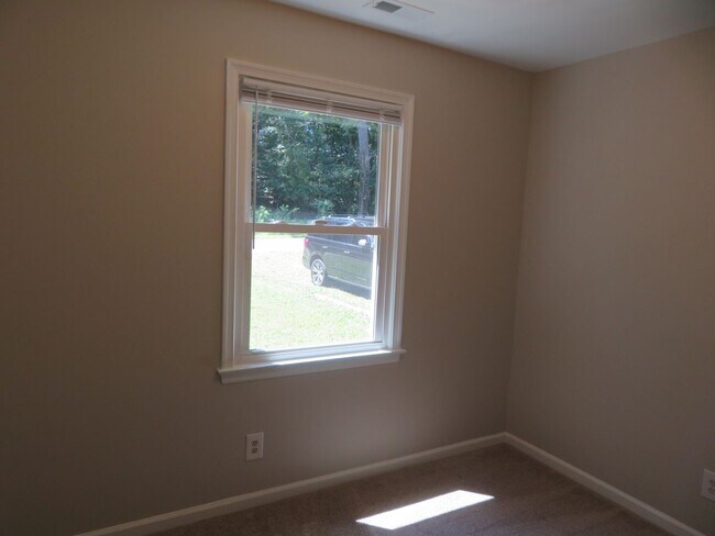 Building Photo - Mckenney, VA