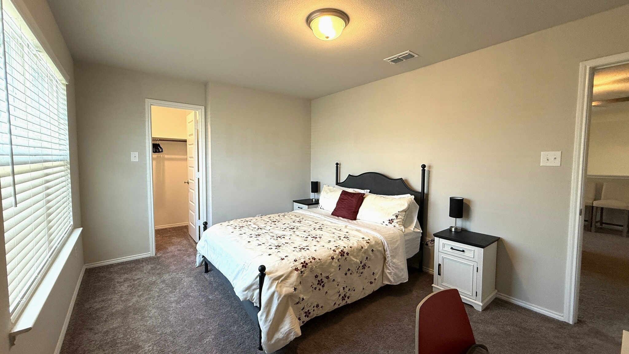 Building Photo - 5945 Hopkins Dr