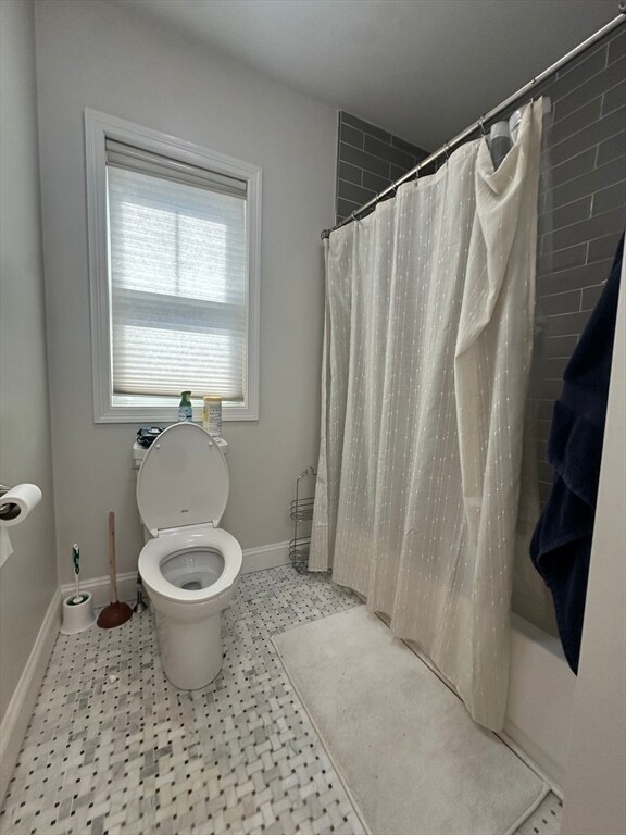 Building Photo - 331 Savin Hill Ave