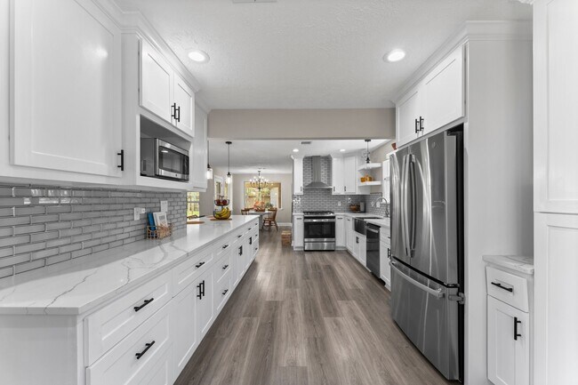 Building Photo - 5207 Alamosa Ln