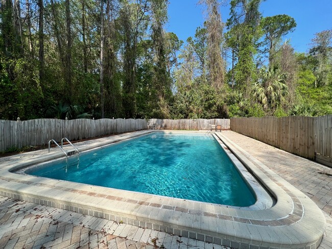 Building Photo - 8073 W Homosassa Trail