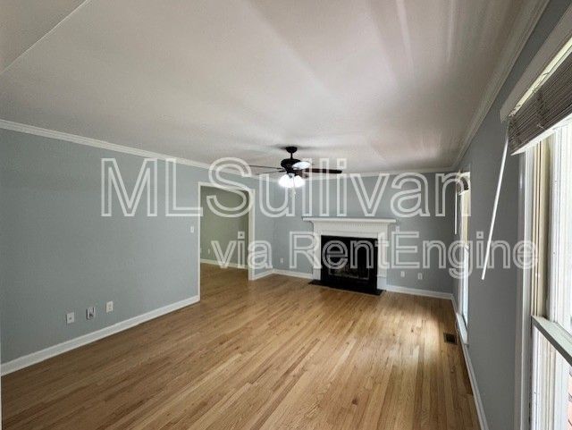 Building Photo - 302 Rushingwater Dr