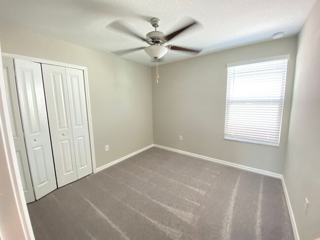 Building Photo - 12012 Miracle Mile Dr, Riverview, FL 33578