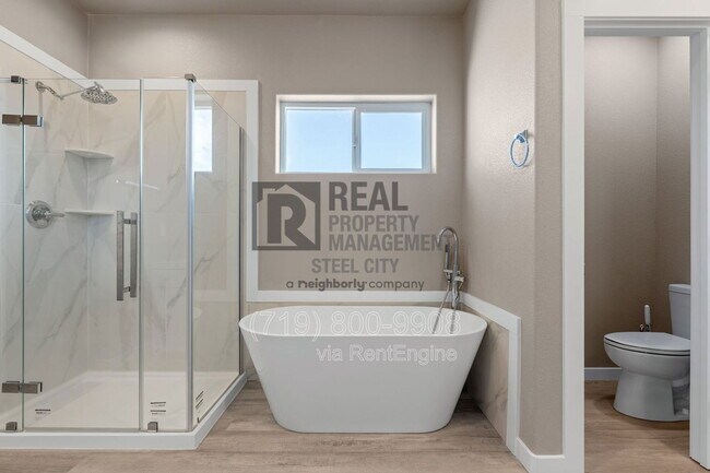 Building Photo - 295 W Acorn Dr