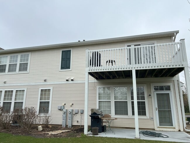 Building Photo - 2623 Amber Ct