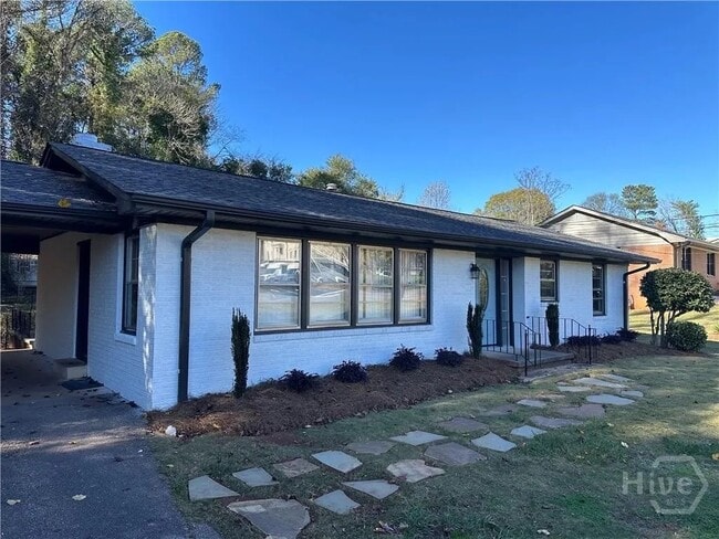 Building Photo - 50 Pine Valley Dr