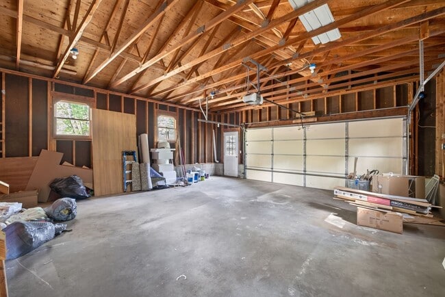 Building Photo - 13503 Meredith Dr N