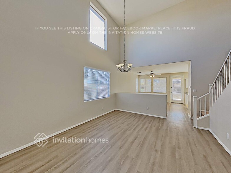 Building Photo - 3419 E Pinot Noir Ave