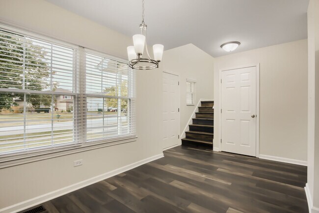Building Photo - 26438 W Deer Path