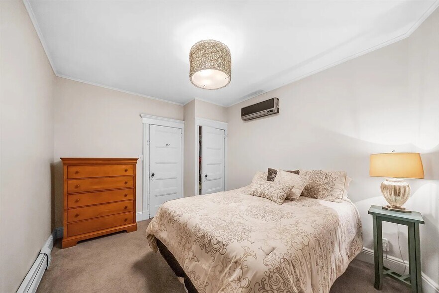 Building Photo - 90 Union Ave