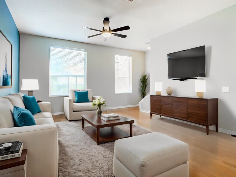 Building Photo - 5609 Gaspar Oaks Dr