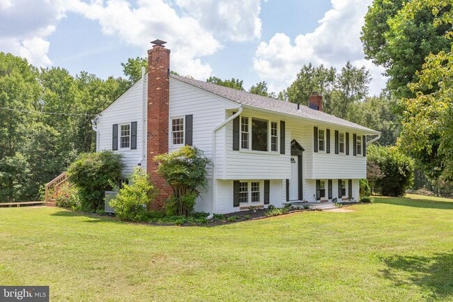 Building Photo - 18136 Pepmeier Hill Rd