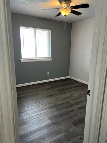 Building Photo - 402 Linda St