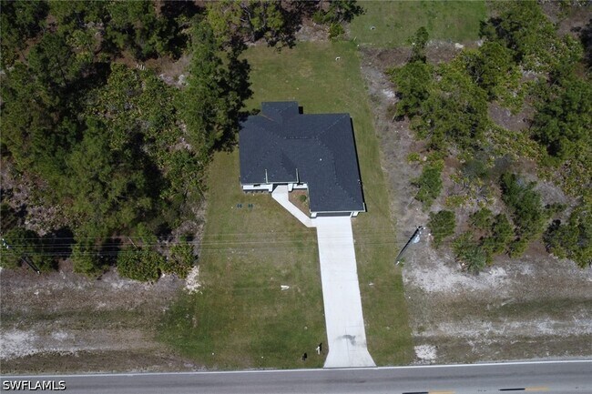 Building Photo - 3315 Sunshine Blvd N