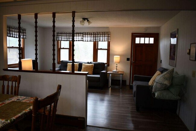 Building Photo - 45 Angel Brook Rd