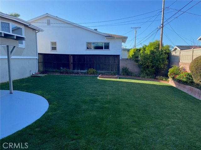 Building Photo - 421 Ave F