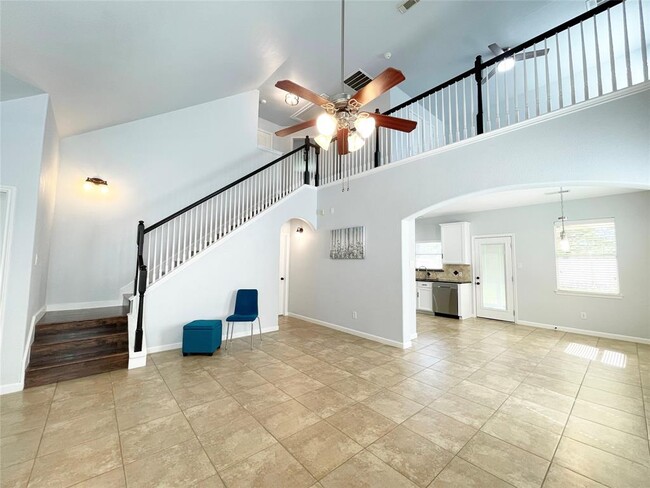 Building Photo - 26330 Longview Creek Dr