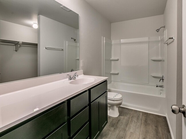 Building Photo - Three Bedroom | Two Bath Duplex in Redstone Ranch with Full service Lawncare