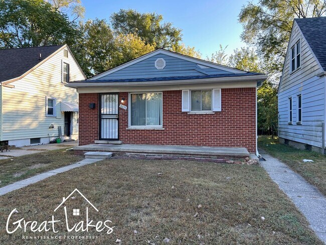 Primary Photo - Beautiful 2 Bedroom 1 Bathroom now availab...