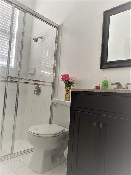 Building Photo - 14300 SW 159th Pl