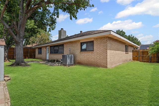 Building Photo - 2415 Amber Hill Ln