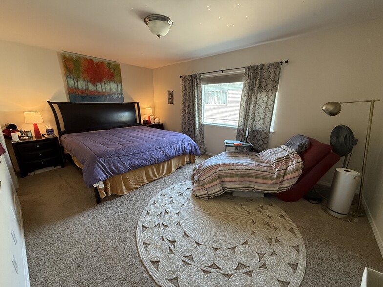 Master Bedroom 01 - 4586 Campbell Park Loop