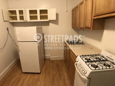 Building Photo - 2 bedroom in Boston MA 02135