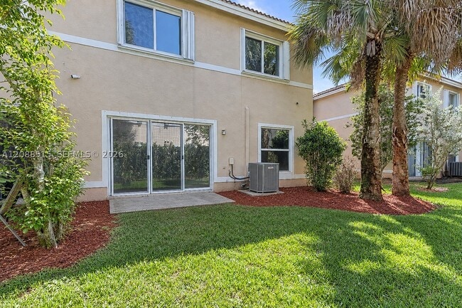 Building Photo - 2256 NW 170th Ave