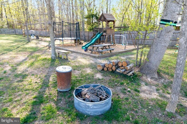 Building Photo - 11492 Wisteria Ln