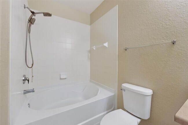 Building Photo - 5550 E Michigan St