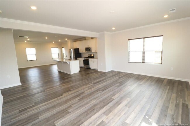 Building Photo - 2122 Terrawood Dr