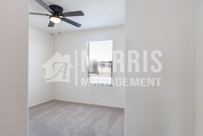 Building Photo - Beautiful Brand New Home with a View